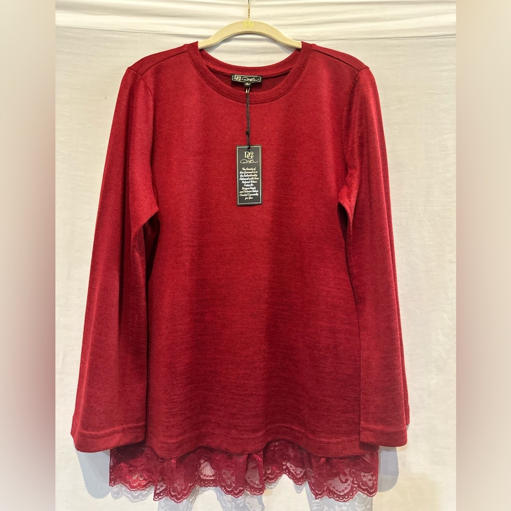 NWT -DG2 by Diane Gilman Heathered Knit Long Sleeve Lace Bottom Top - Size Large